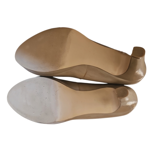 BANDOLINO Women Platform Pump Heel Stiletto Nude Pattent Leather Close toe Size9 - Picture 7 of 8